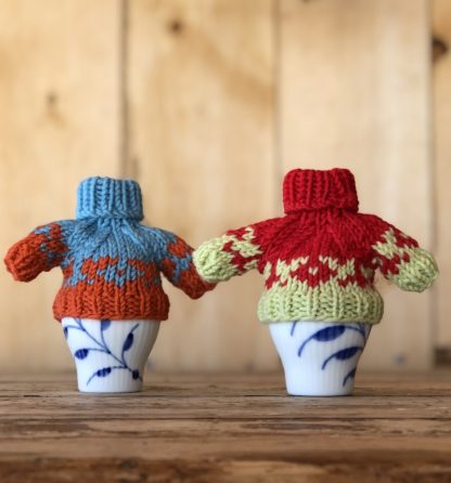 TURID – Egg Cosy: Knitted Mini Sweater ...