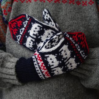 Space Invader Mittens
